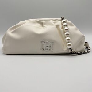 Badgley Mischka Cream Clutch with Pearl Accent